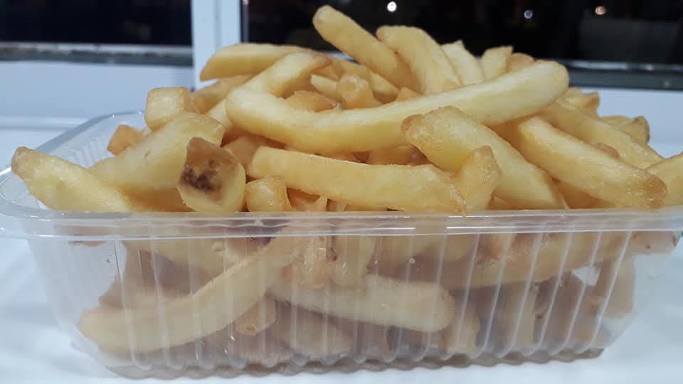 Bandeja de papas fritas